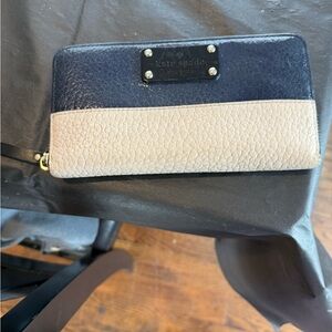 Kate Spade Navy blue Cream Women's Wallet Preloved good used condition